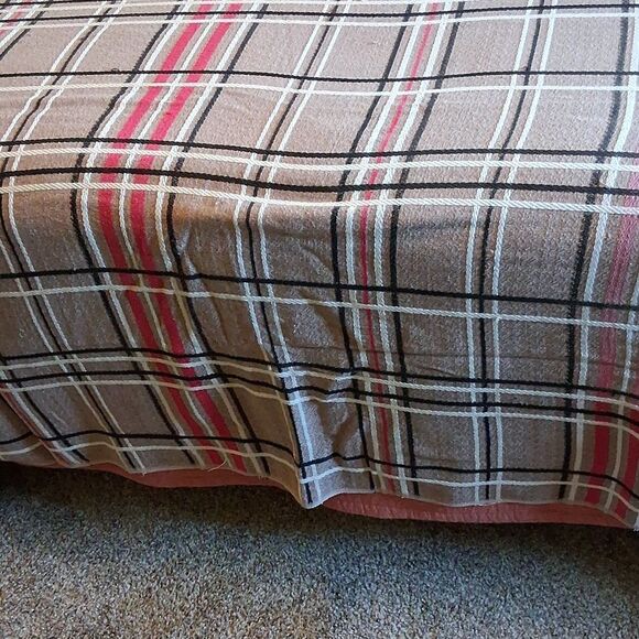 Plaid Western style Blanket/ Throw - XL twin or full size, or Sofa throw. - Picture 2 of 9